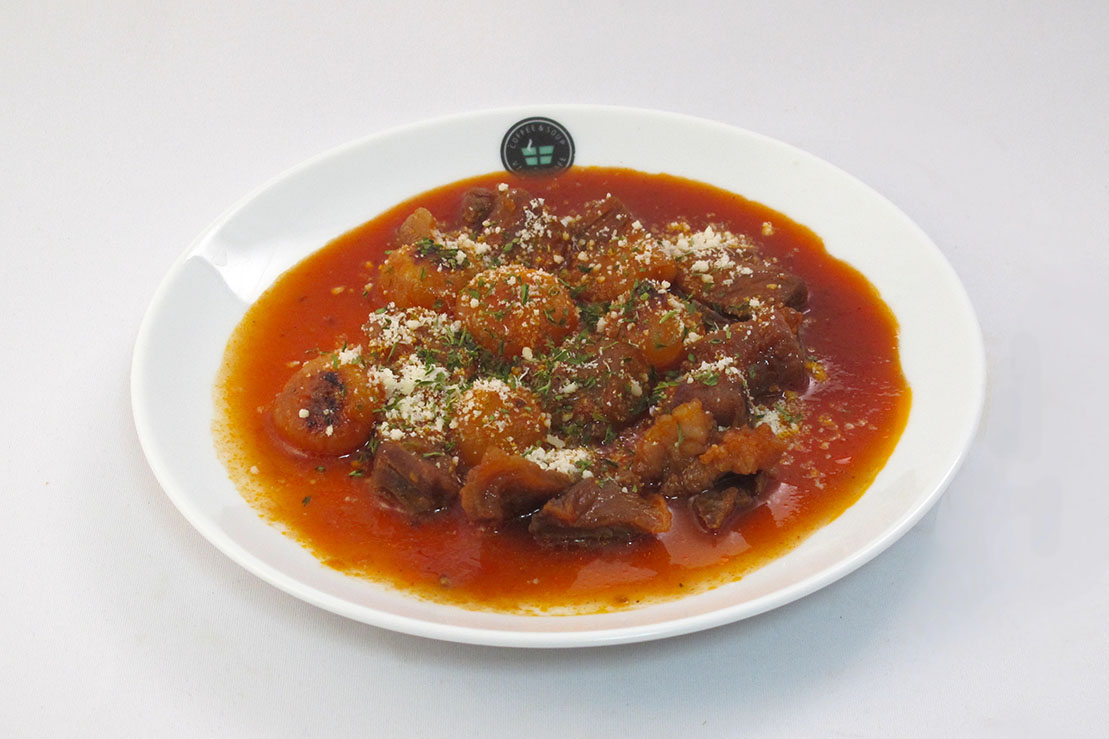 牛すじのトマトソース煮